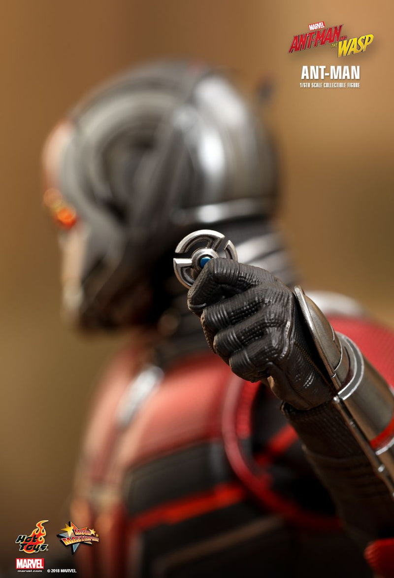 Load image into Gallery viewer, Ant Man &amp; The Wasp - Ant Man - MINT IN BOX
