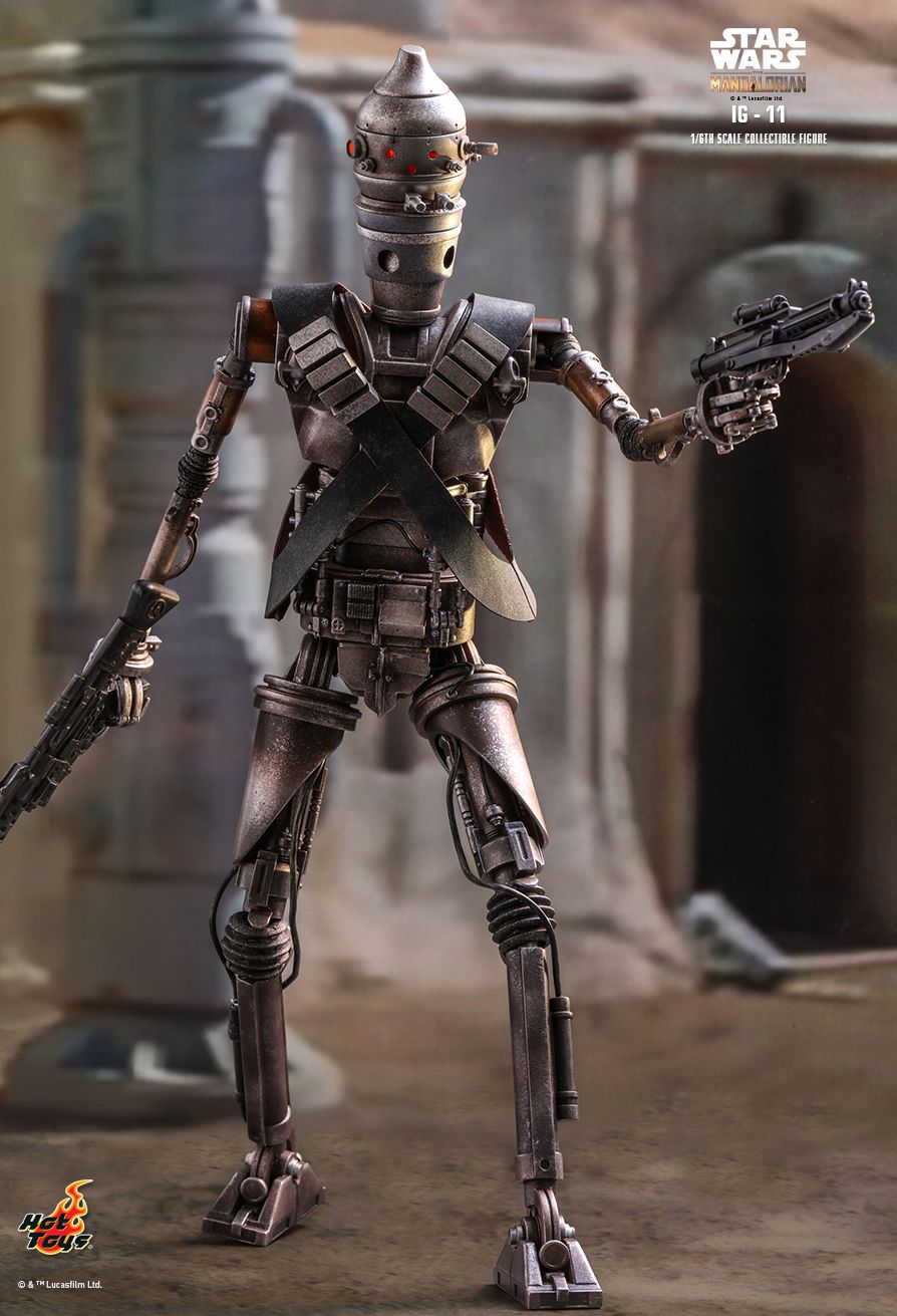Star Wars The Mandalorian - IG-11 - MINT IN BOX – BlackOpsToys