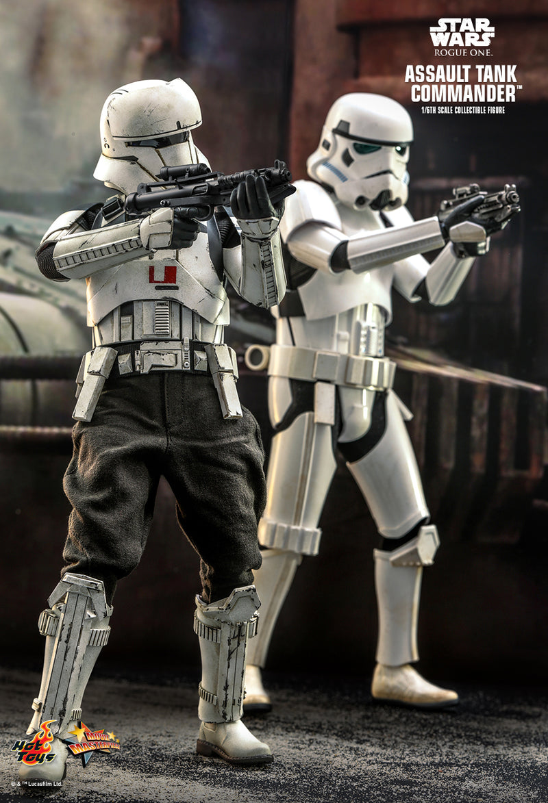 Load image into Gallery viewer, Rogue One: A Star Wars Story - Assault Tank Commander - MINT IN BOX
