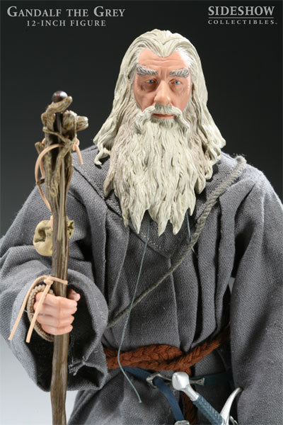 Load image into Gallery viewer, LOTR - Gandalf - Gray Cape
