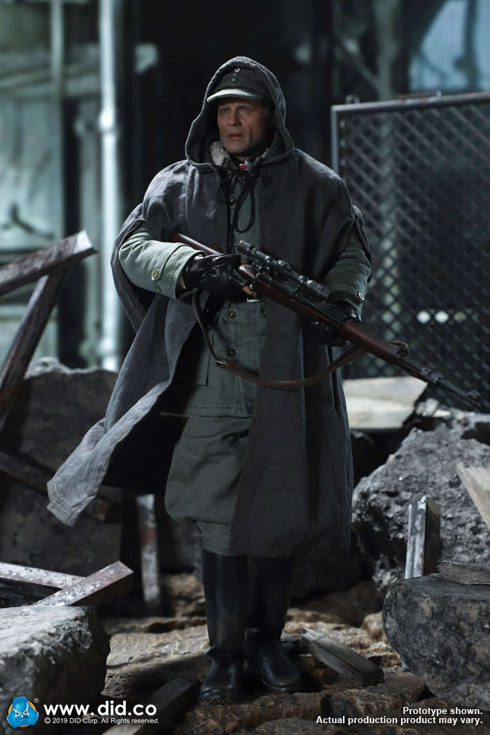 Load image into Gallery viewer, WWII - Stalingrad - Major Konig - Male Base Body w/Uniform Set
