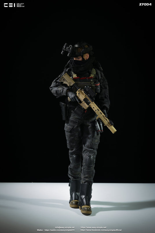 Task Force 58 CPO Erica Storm - Tan 5.56 Rifle w/Drum Mag & Attachments