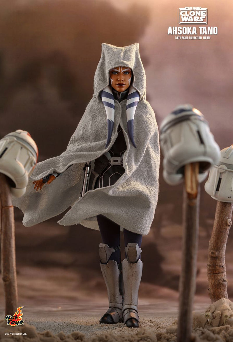 Load image into Gallery viewer, Star Wars The Clone Wars - Ahsoka - MINT IN BOX
