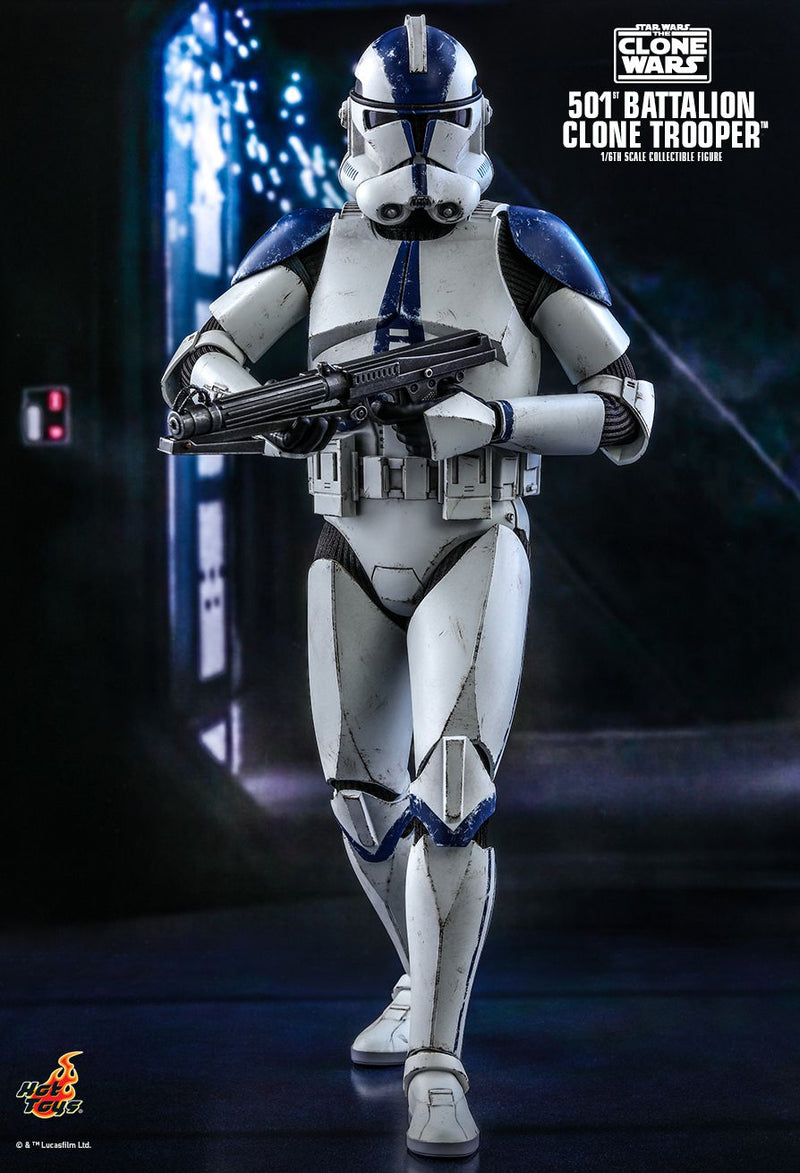 Load image into Gallery viewer, Star Wars - 501st Battalion Clone Trooper - MINT IN BOX
