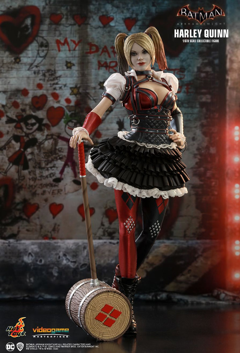 Load image into Gallery viewer, Batman: Arkham Knight - Harley Quinn - MINT IN BOX
