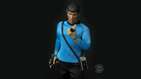 Star Trek - Spock - Male Phaser Holding Hand Set