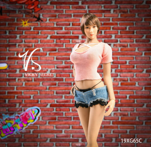 Load image into Gallery viewer, Female Hot Clothes Set C Pink - MINT IN BOX
