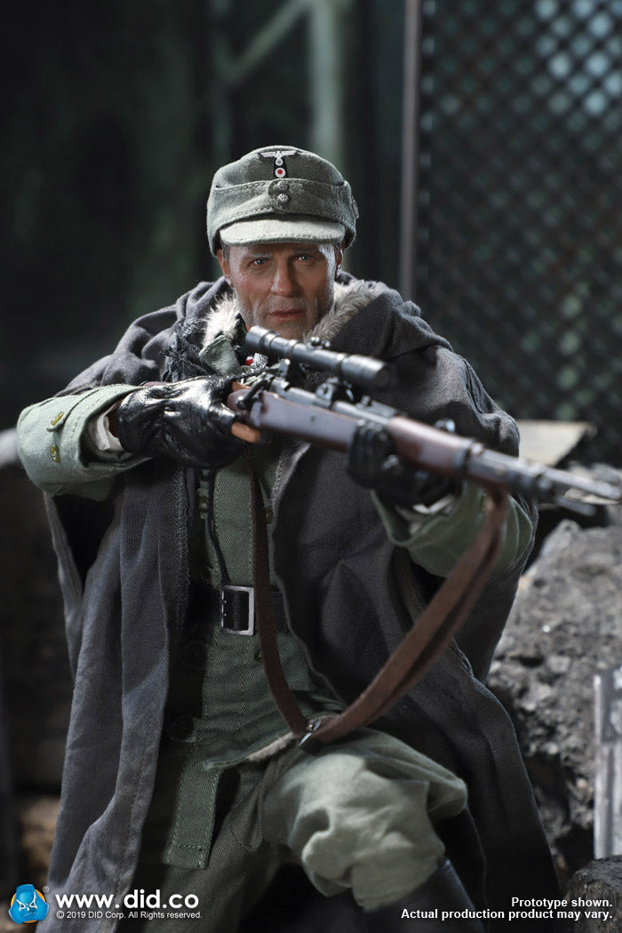 Load image into Gallery viewer, WWII - Stalingrad - Major Konig - Male Base Body w/Uniform Set
