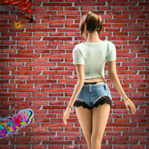 Load image into Gallery viewer, Female Hot Clothes Set D Green - MINT IN BOX
