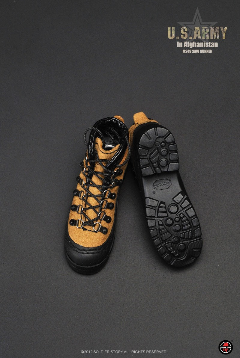 Load image into Gallery viewer, US Army In Afghanistan M249 SAW Gunner - MINT IN BOX
