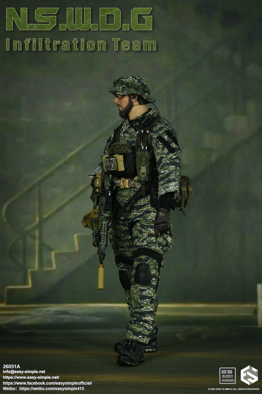 N.S.W.D.G Infiltration Team Ver. A - MINT IN BOX - 26051A