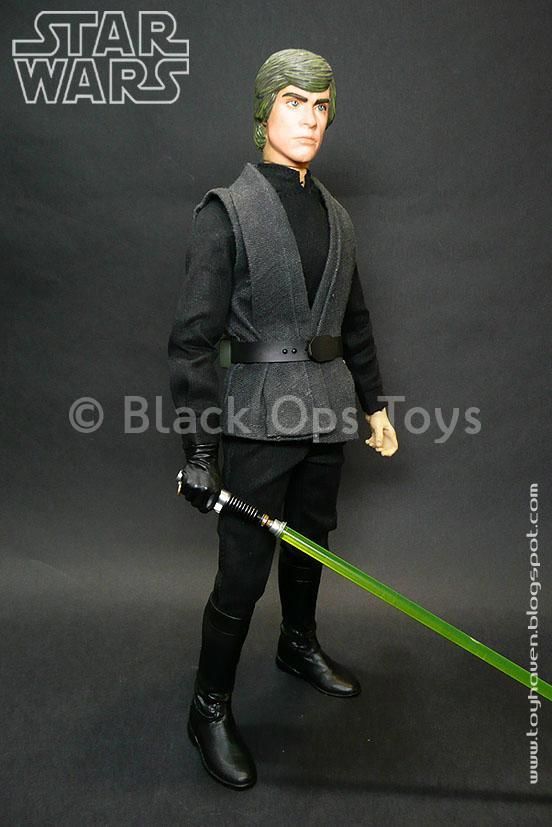 Load image into Gallery viewer, STAR WARS - Luke Skywalker - Brown Jedi Cloak w/Articulation
