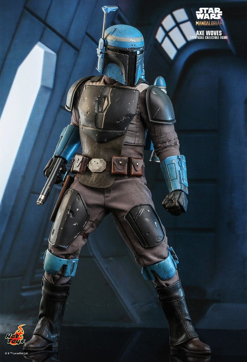 Load image into Gallery viewer, Star Wars: The Mandalorian - Axe Woves - MINT IN BOX
