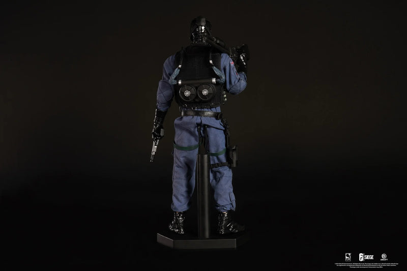 Load image into Gallery viewer, Rainbow Six Siege - Defending Operator Smoke - MINT IN BOX
