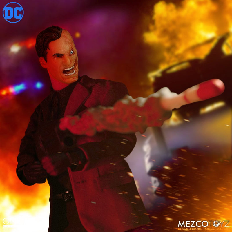 Load image into Gallery viewer, 1/12 - Two Face - Rocket Launcher w/Rocket Firing FX
