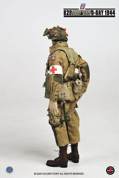 WWII - US 82nd Airborne Division Combat Medic D-Day - MINT IN BOX