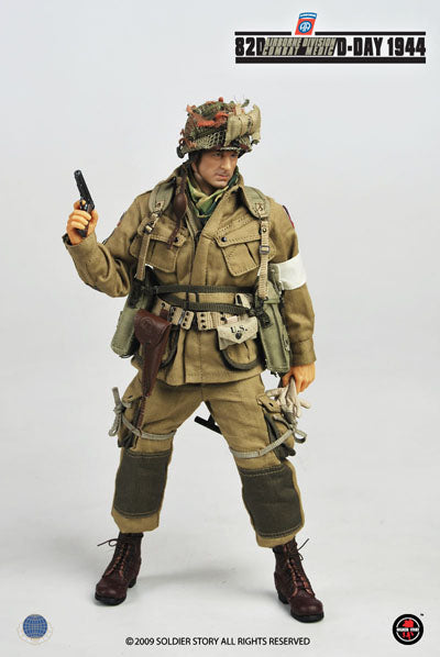 WWII - US 82nd Airborne Division Combat Medic D-Day - MINT IN BOX
