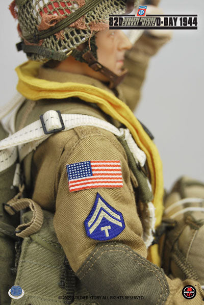 Load image into Gallery viewer, WWII - US 82nd Airborne Division Combat Medic D-Day - MINT IN BOX
