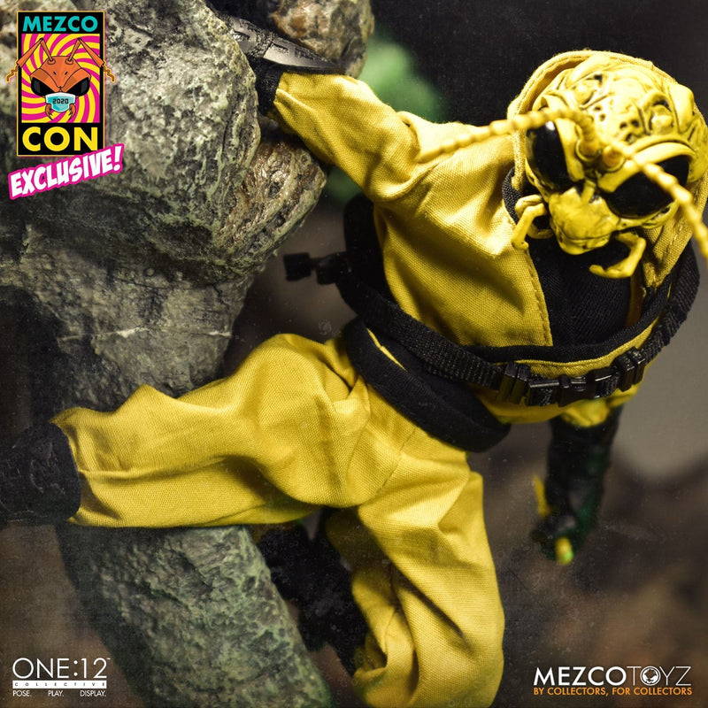 Load image into Gallery viewer, Booth-In-A-Box Exclusive - Golden Dragon Gomez - MINT IN BOX
