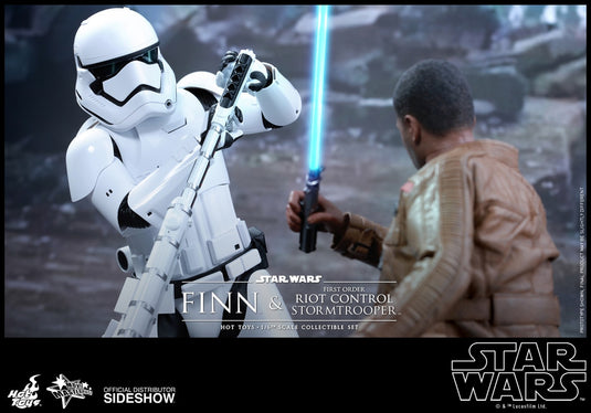 Star Wars - Finn & Riot Control StormTrooper - MINT IN BOX