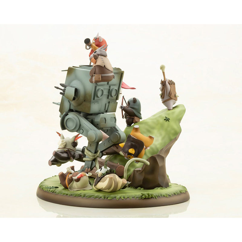 Load image into Gallery viewer, Other Scale - Battle of Endor Little Rebels Model Kit - MINT IN BOX
