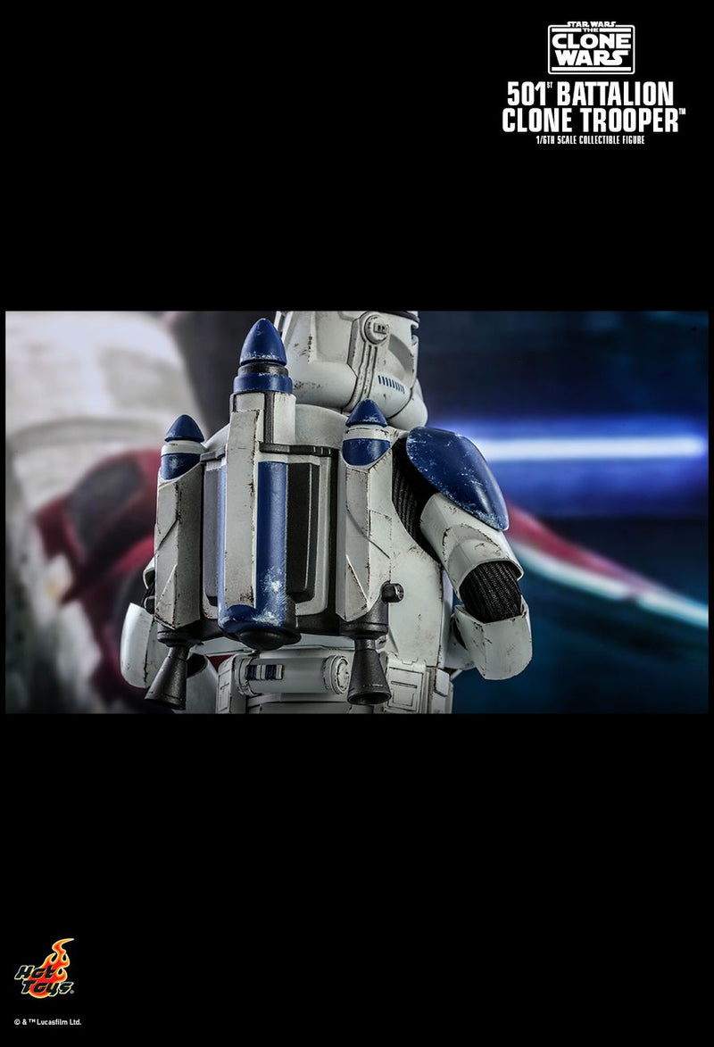 Load image into Gallery viewer, Star Wars - 501st Battalion Clone Trooper - MINT IN BOX
