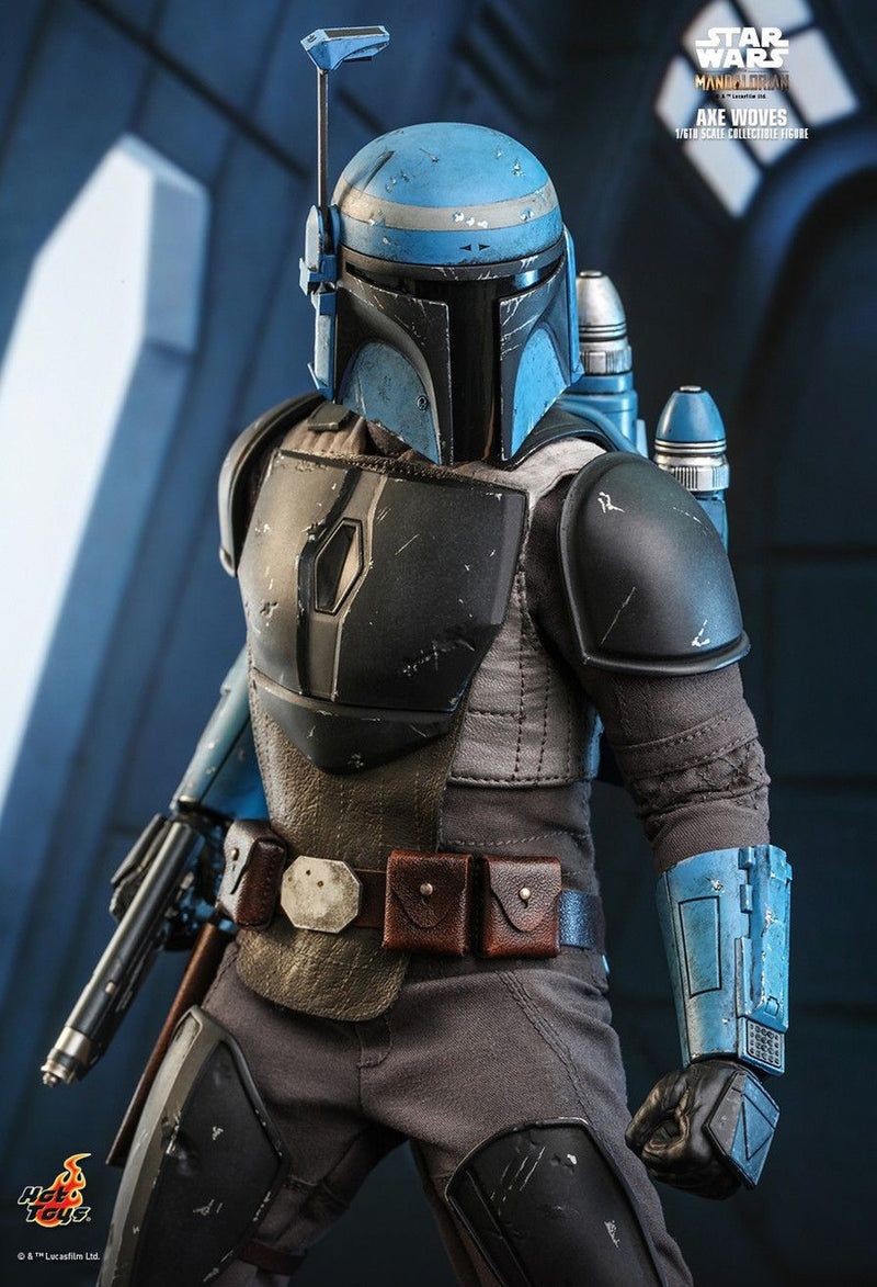 Load image into Gallery viewer, Star Wars The Mandalorian Axe Woves - Base Figure Stand w/Diorama
