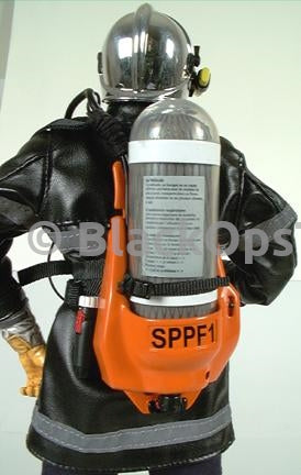 Load image into Gallery viewer, Rare French Firefighter Sapeurs Pompiers Oxygen Mask &amp; Tank Set
