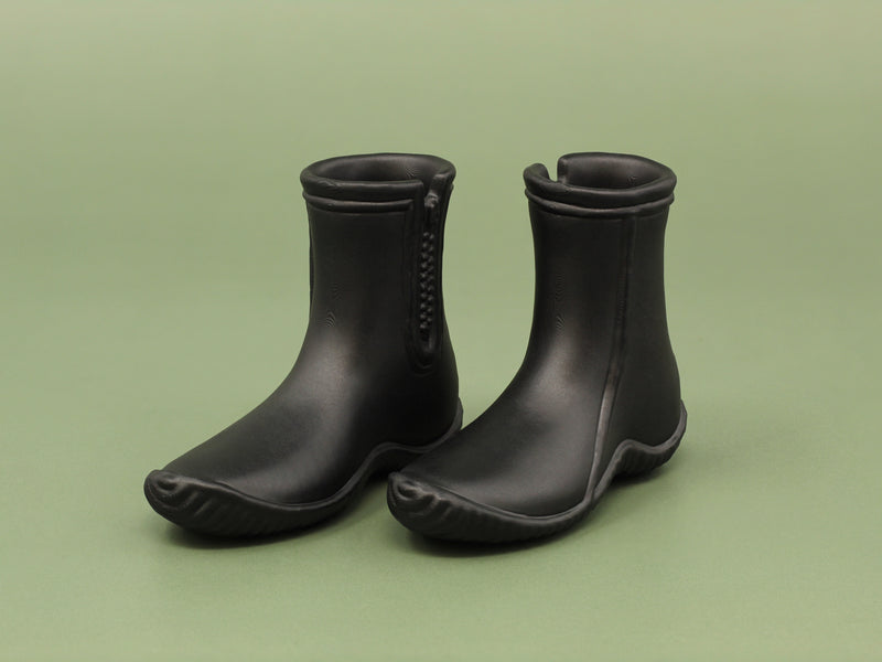 Load image into Gallery viewer, 1/6 or 1/12 - Custom 3D - Diving Boots (Peg Type)
