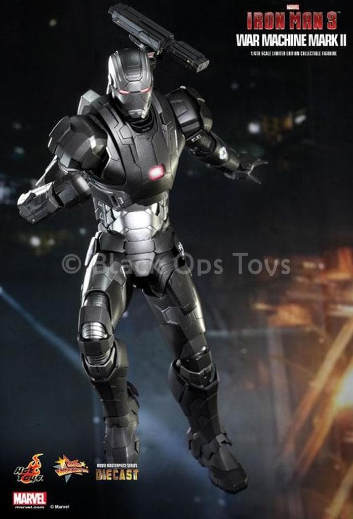 Load image into Gallery viewer, Iron Man 3 Diecast Metal War Machine Mark II Mint In Box
