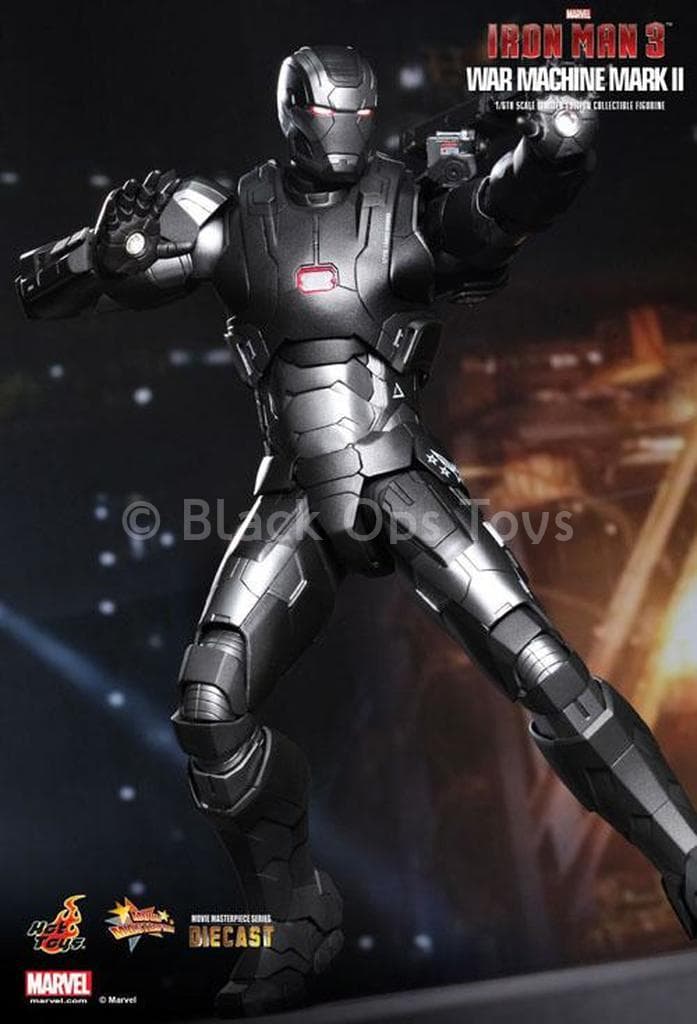 Load image into Gallery viewer, Iron Man 3 Diecast Metal War Machine Mark II Mint In Box
