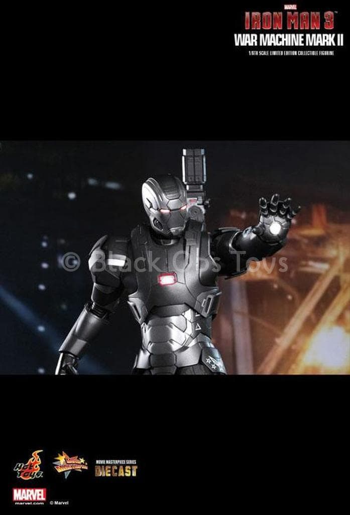 Load image into Gallery viewer, Iron Man 3 Diecast Metal War Machine Mark II Mint In Box
