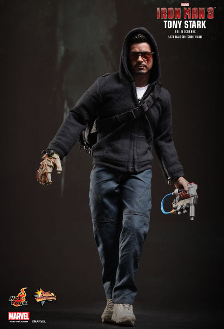 Iron Man 3 - Tony Stark - Hand w/Wire Glove