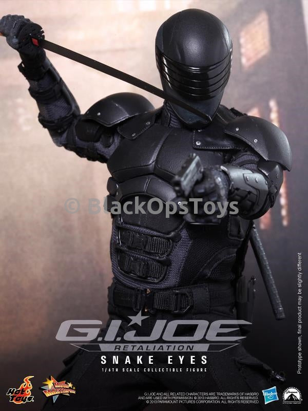 Load image into Gallery viewer, G.I. Joe Retaliation Snake Eyes Collectible Figure Mint in Box
