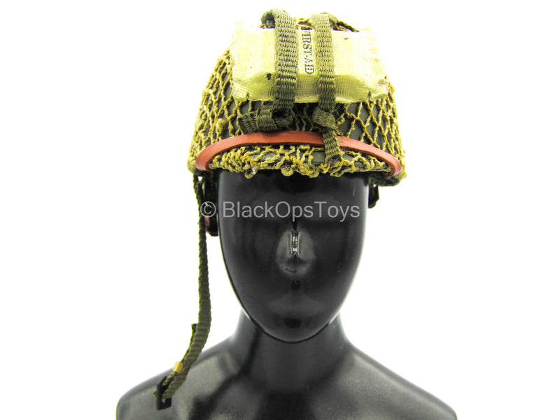 Load image into Gallery viewer, WWII - 101st Airborne - Metal Helmet w/First Aid Pack
