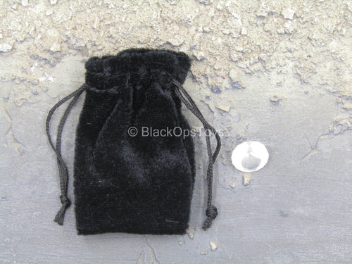 Catwoman - Black Bag w/Diamond
