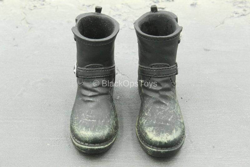 Load image into Gallery viewer, CIA Operative - Black Boots (Peg Type)
