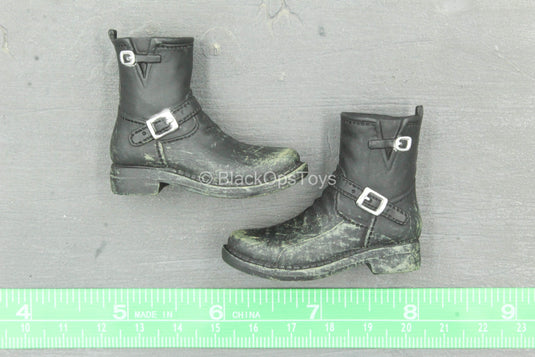 CIA Operative - Black Boots (Peg Type)