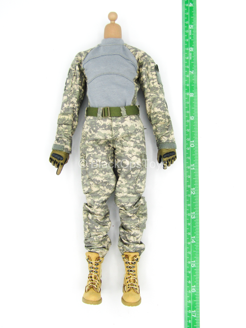 Load image into Gallery viewer, US Army Rifleman UCP - Male Body w/ACU Uniform Set
