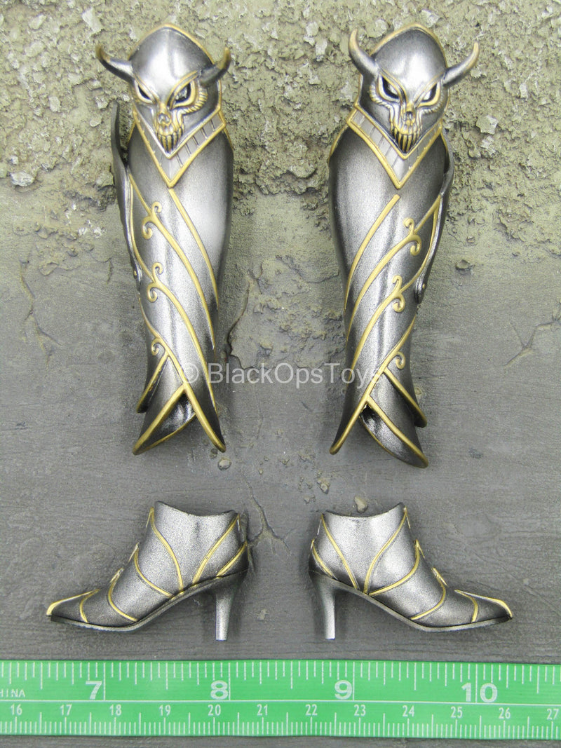 Load image into Gallery viewer, Knight Of Fire - Silver Ver - Female Boots w/Shin Guards
