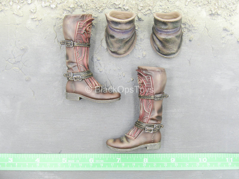 Load image into Gallery viewer, Bloodborne - Blood Hunter - Brown Boots Set (Peg Type)

