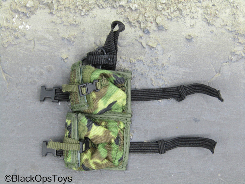 Load image into Gallery viewer, Toy Soldier - Woodland Drop Leg Dual Cell Pouch
