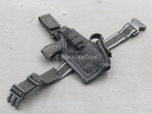 Chinese People's Armed Police - QSZ 92 Pistol w/Drop Leg Holster
