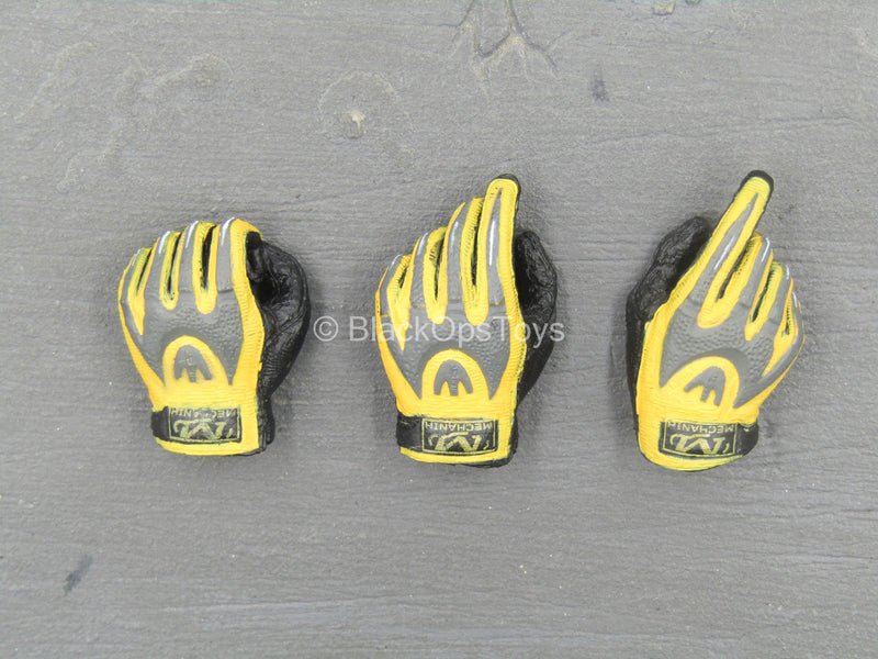 Load image into Gallery viewer, US Air Force - PJ - Black &amp; Yellow Gloved Hand Set (x3)
