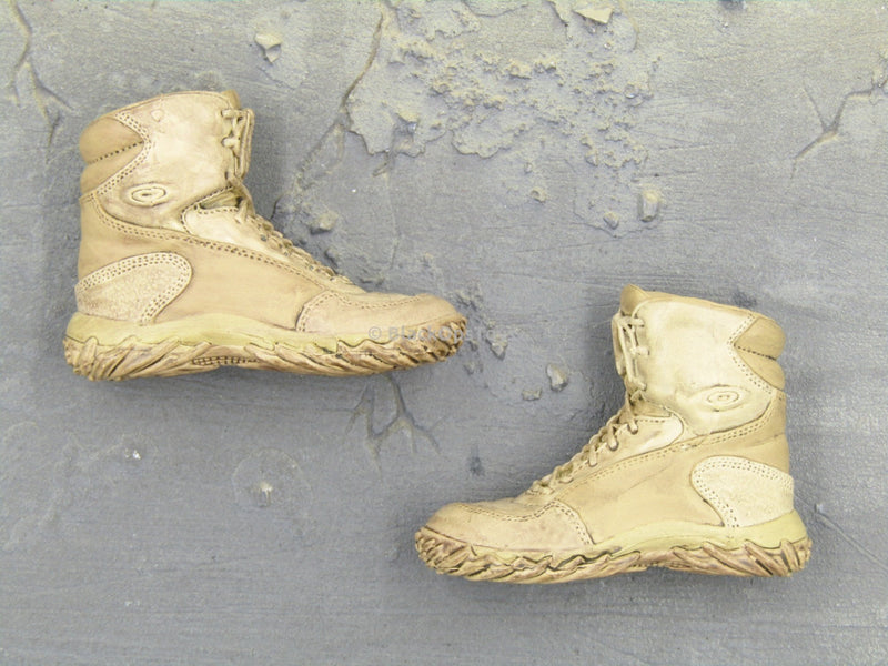 Load image into Gallery viewer, CIA - Tan Tactical Combat Boots
