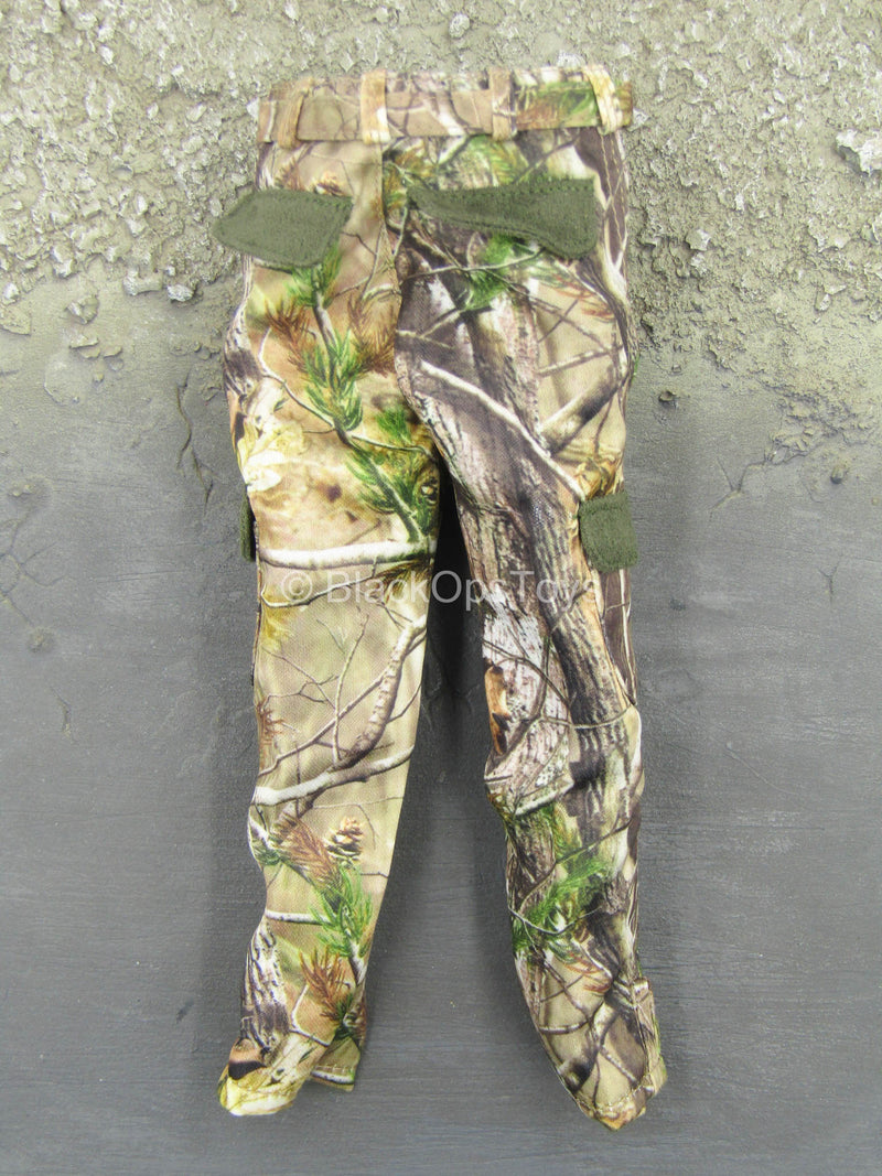 Load image into Gallery viewer, RealTree Full Season Headhunter Camouflage - Pants
