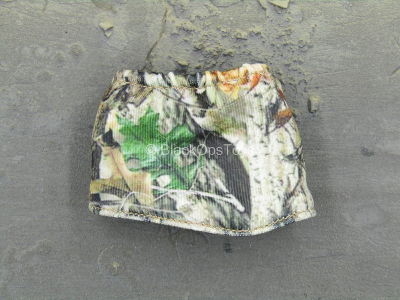Load image into Gallery viewer, Hunter RealTree Camouflage - Facemask
