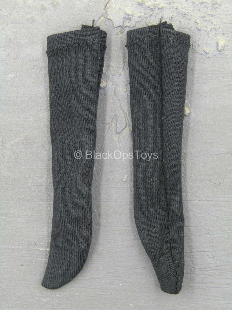 Load image into Gallery viewer, Female Schoolgirl Uniform Set w/Cell Phone
