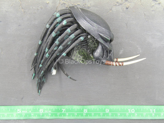 Tracker Predator - Male Yautja Head Sculpt w/Facemask