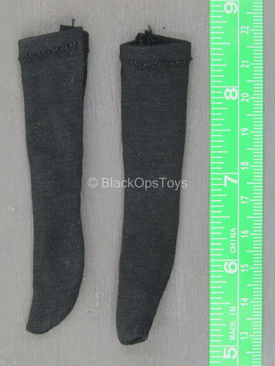 Female Schoolgirl Uniform Set w/Cell Phone